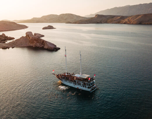 FAJN RÁDIO PARTY BOAT